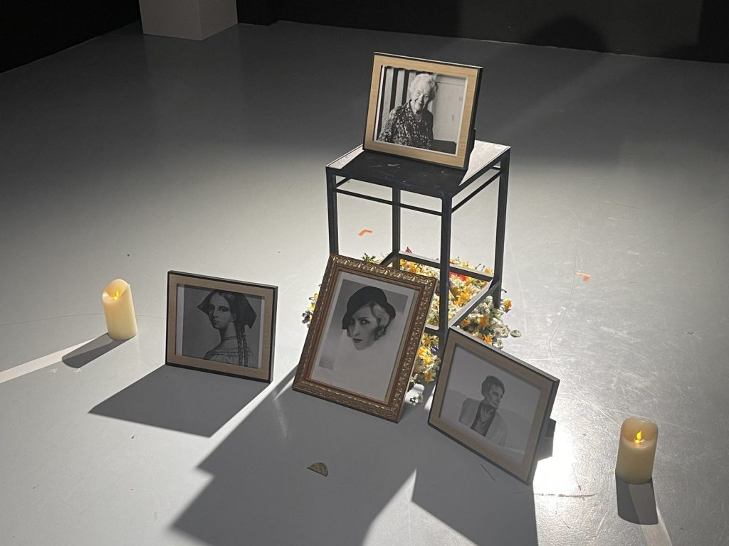 > 06 décembre 2022. Spectacle : Nos héroïnes. Comédie de Colmar.