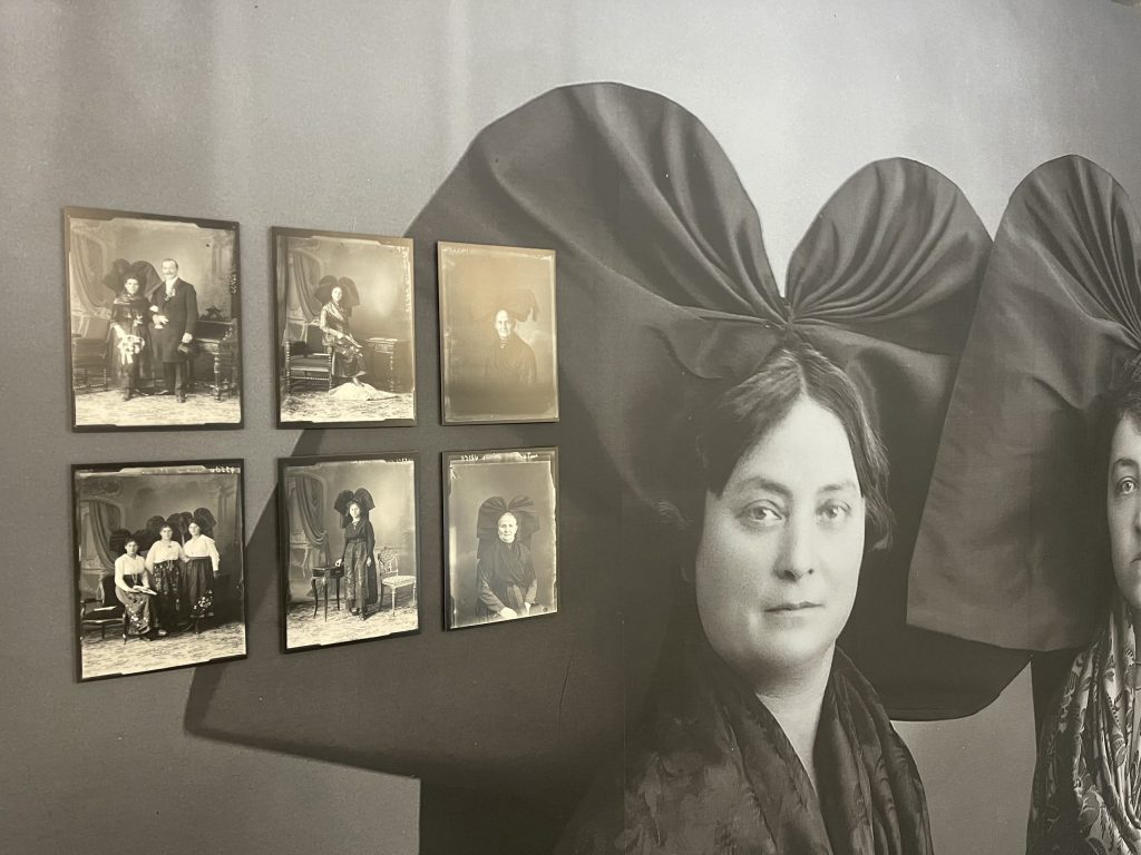 > 18 février 2023. Vernissage : Exposition Chambre Noire.